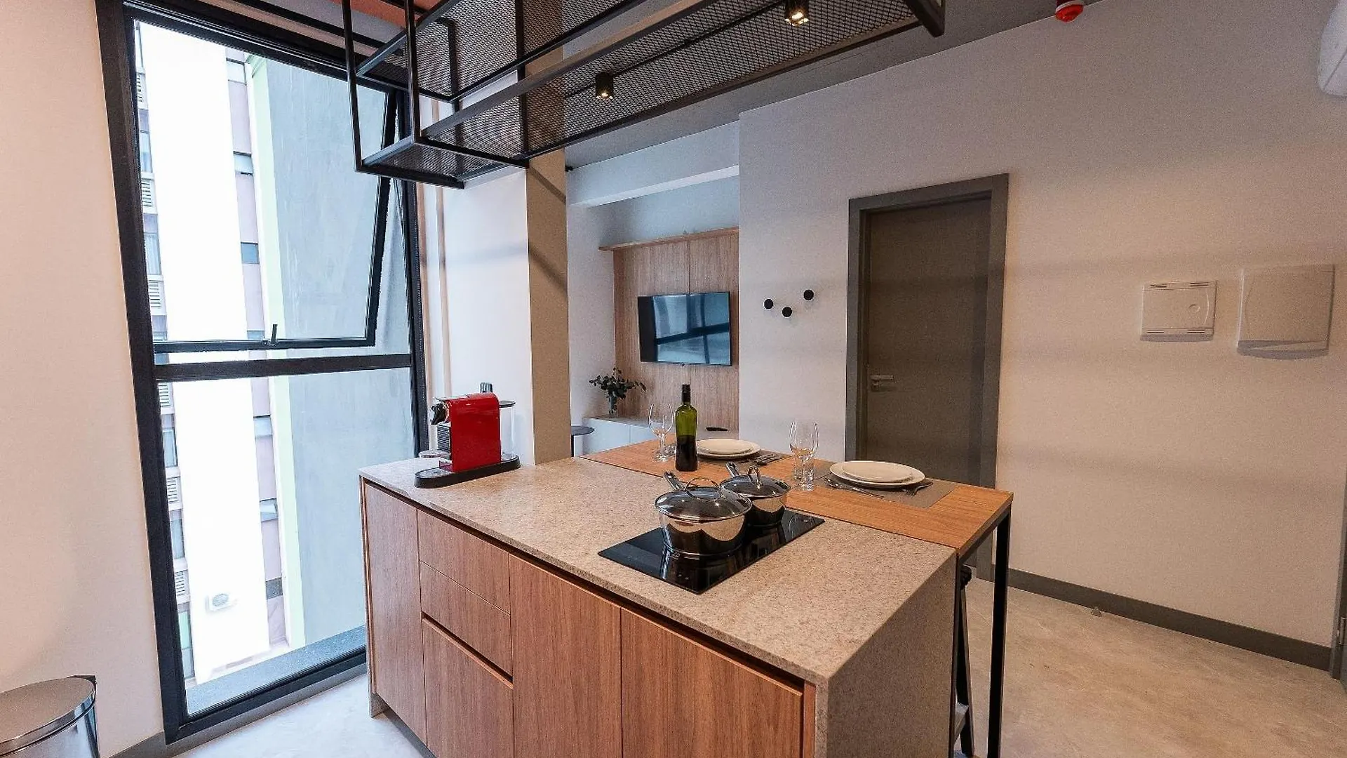 Oslo Xtay - Estudios Com Cozinha Completa No Centro De Floripa Флорианополис 0*,  Бразилия